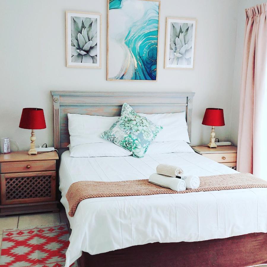 The Coelacanth Guest House And Beach Thyme Self Catering Kiddʼs Beach Zewnętrze zdjęcie